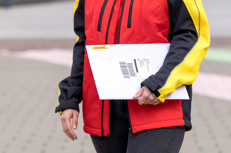 bezorger dhl labels